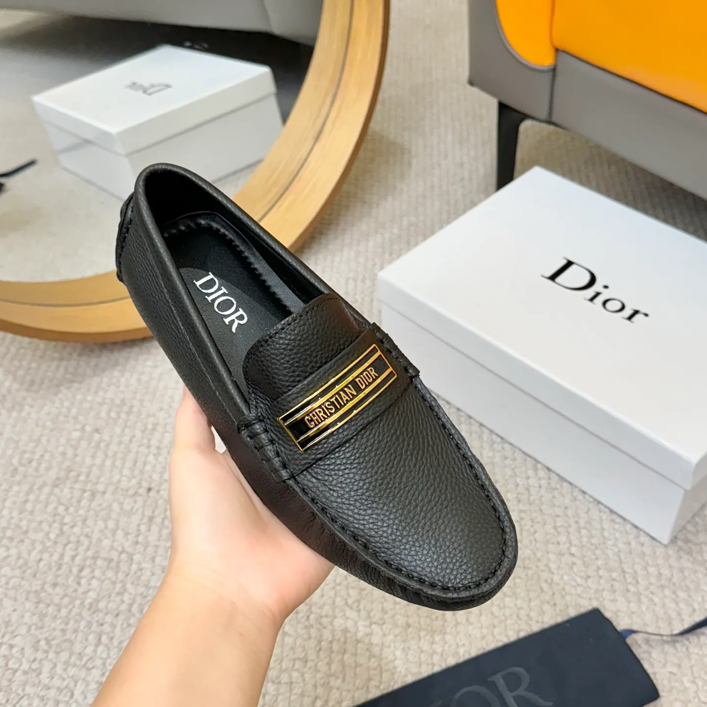 Men's clothing and shoes 💰420! (Yangli) Quality DIOR [Dior’s latest arrival] real auction hot-selling Doudou shoes 🔍DIOR) new Doudou shoes 👍Belgian designer Martin Margiela serves as Gucci shoe designer y full of charm, luxury style gentleman upper: imported cowhide, lining with spring sweat-absorbent first-layer sheepskin. Outsole Brand outsole, the last stitching on the bottom will never come off; equipped with classic Gucci exquisite hardware C D buckle💋The whole pair of shoes is fashionable and casual without losing high-end style; standard 38-46